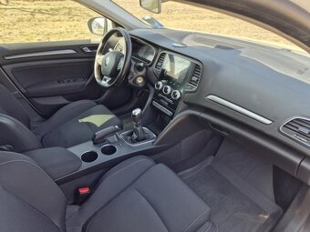 PRODÁM Renault Mégane 1.3I 85KW - FULL LED - 7