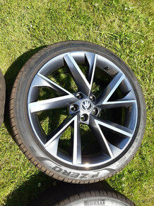 5x112r19 Original Alu disky Škoda Superb 3 - 7