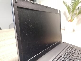 Kancelářský notebook Lenovo Thinkpad E430, Intel i3, 4GB RAM - 7
