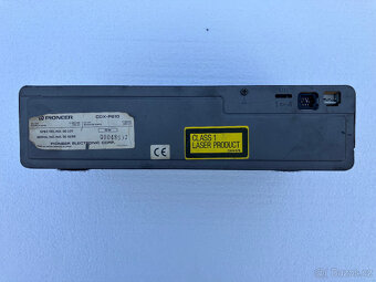 Pioneer CDX - P610 - 7