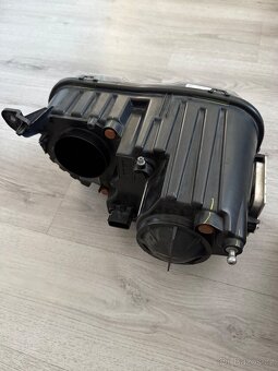 Dodge Challenger 2015+ originální Mopar světla - 7