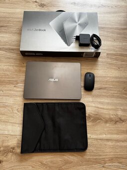 Ultrabook ASUS ZenBook UX430UA, i7, 8GB a 512 SSD - 7
