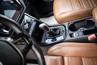 VW touran 1.6 TDi 85 KW 7 míst - 7