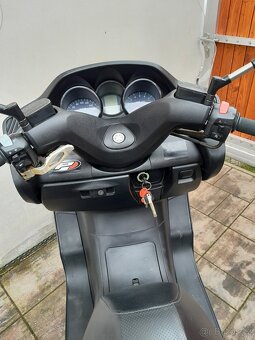 Yamaha Majesty 400, 2009, moc pěkný stav - 7