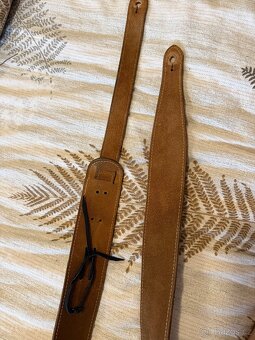 Kožený pas na gitaru - 7