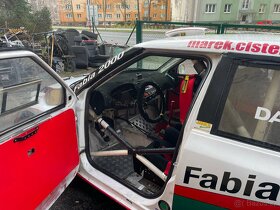 Prodám závodní Škoda Fabia “S2000” - 7