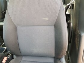 Přední sedadla Active s airbagy, Škoda Octavia III - 7