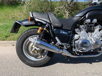 YAMAHA V-MAX 1200 - 7