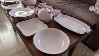 Prodám sadu - růžový porcelán - 7