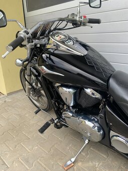 Kawasaki VN 900 Custom - 7