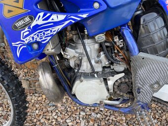 Yamaha YZ250, rv04, výfuk FMF - 7