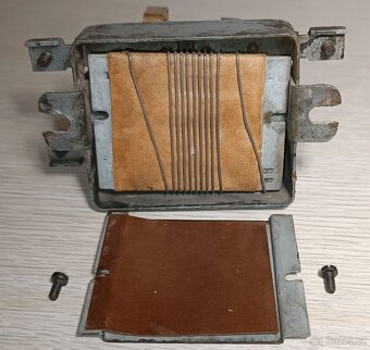 relé MAGNETON PAL - 70 W , 6 V na předváleč.motocykl JAWA,ČZ - 7