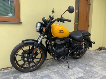 Royal Enfield Meteor 350 - 7