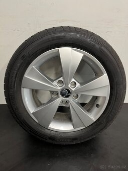 Octavia 3 R16 Zánovní letní sada - 7