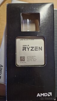 AMD RYZEN 3 2200G - 7