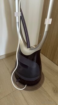 Vertikální napařovač - Philips ComfortTouch Plus - 7