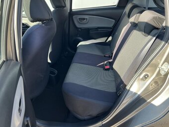 Toyota Yaris 1.3 VVT-i73KWAutomatKamera, 64 tkm - 7