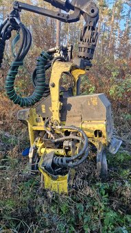 Harvestor JOHN DEERE 1270E - 7