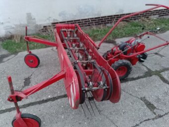 MF-70 malotraktor agrozet Jičín SO-160,obraceč sena,jak vari - 7