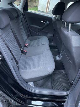 VW Polo 1.2 TSI, najeto 35 000 KM, ČR - 7