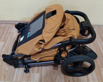Sportovní kočárek Carrello Bravo New Tiger Orange - 7