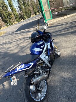 Yamaha R6 2002 - 7