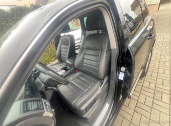 Volkswagen Touareg - 7