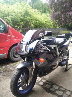 prodám GSXR 750 - 7