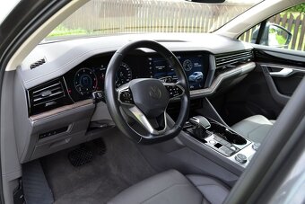 Volkswagen Touareg 3.0 TDI V6 170kW 4MOTION Tiptronic Navi - 7
