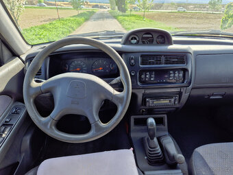 Mitsubishi L200 2.5 TD, 1.MAJITEL, NOVÁ STK, TAŽNÉ - 7