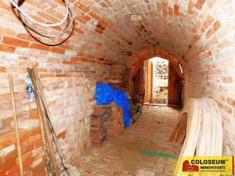 Chvalovice, vinný sklep, 24 m2, zděný – vinný sklep - 7