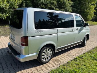 VW T5 Multivan 103 kw 2.0 tdi 2011/12 TEAM - 7