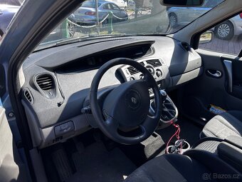 Renault Megane Scenic - 7