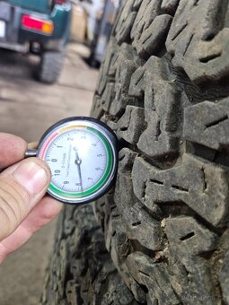 Sada pneu vzor BfGoodrich A/T, 205/70/15- 5 ks - 7