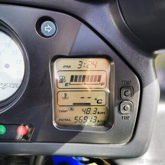 Honda VFR 800 (RC 46) - 7