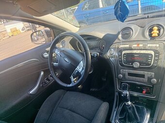 Ford Mondeo MK4 titanium 2.0 TDCi 103kw - 7
