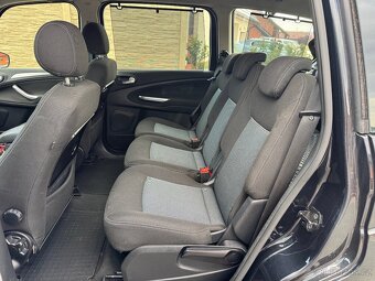 Prodám Ford Galaxy r.v. 2011 facelift 1.6 TDCI 85 KW 165 tis - 7
