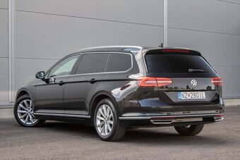 Volkswagen Passat Variant 2.0 TDI Highline DSG AJ NA SPLÁTKY - 7