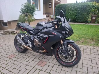 Predám Hondu CBR 650 R - 7