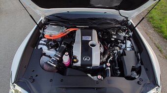Lexus RC 300h F SPORT - 7