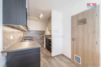 Prodej bytu 3+1, 80 m², Praha, ul. Bellušova - 7