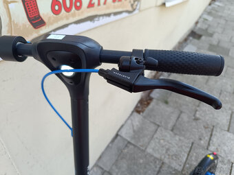 Městská elektrokoloběžka BLUETOUCH BTX251 - 7