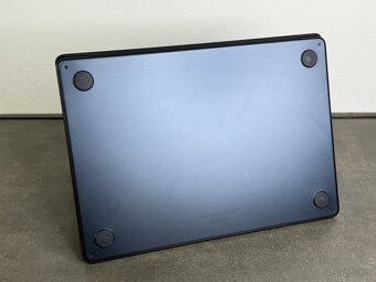 MacBook Air 13'' 2022 / M2 / 16GB / 1TB SSD / Midnight - D - 7