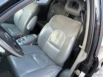 Chrysler Voyager, 2,8 110kW AUTOM.PŘEVOD 6-Míst, Klimatizace - 7