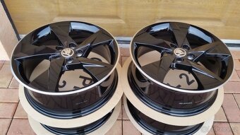 NOVÉ originální ALU kola ŠKODA 5x100 R17 Scala Kamiq,Octavia - 7