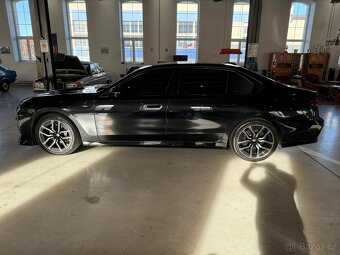 BMW Řada 7, 740D XDRIVEMpaketB&W - 7