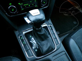 Škoda Superb 2,0 TSI 147kW CZ DSG ELEGANCE - 7