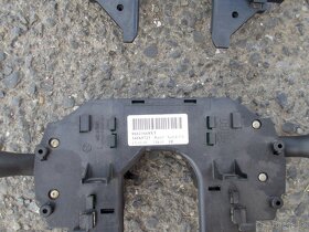 Přepínací páčky pod volant Citroën C4 - 7