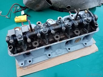 Hlava motoru ŠKODA - 7