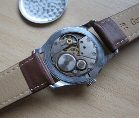 První československé hodinky PRIM "SPARTAK" K25, 15 jewels - 7